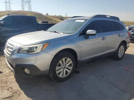 2017 Subaru Outback VIN 4S4BSAFC0H3375547 - photo 2 of 13