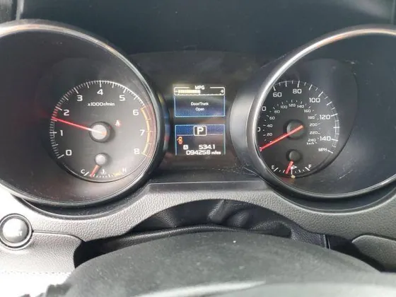 2017 Subaru Outback VIN 4S4BSAFC0H3375547 - photo 10 of 13