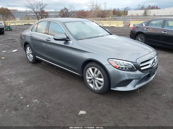 2019 Mercedes-Benz C-Class C 300 4MATIC VIN 55SWF8EB2KU289936 - photo 8 of 11