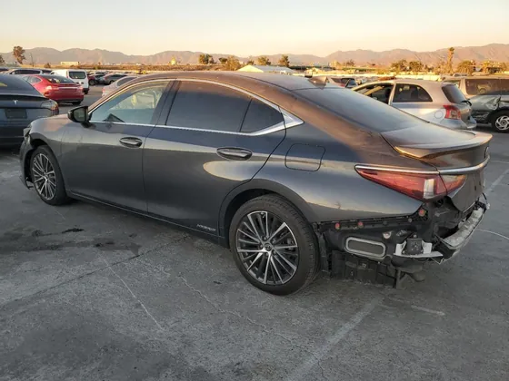 2022 Lexus ES VIN 58ADA1C12NU025768 - photo 14 of 14