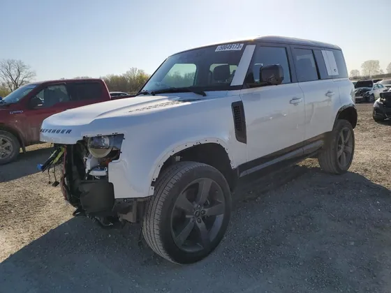 2023 Land Rover Defender VIN SALEWEEEXP2172646 - photo 4 of 14