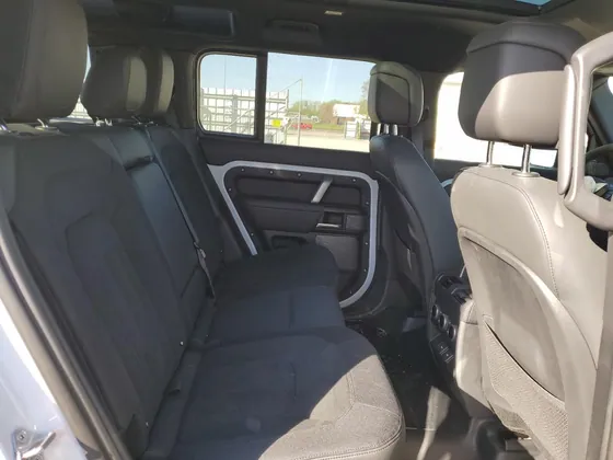 2023 Land Rover Defender VIN SALEWEEEXP2172646 - photo 8 of 14