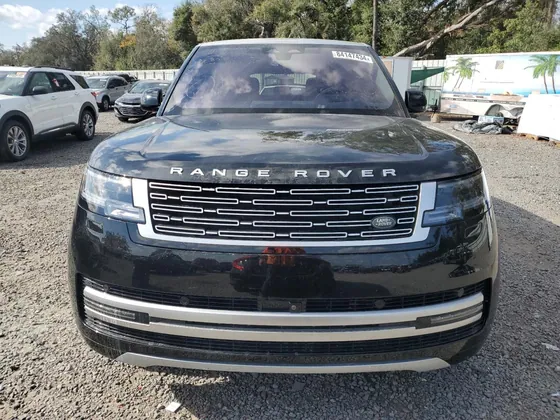 2023 Land Rover Range Rover VIN SALK1BE78PA029461 - photo 10 of 14