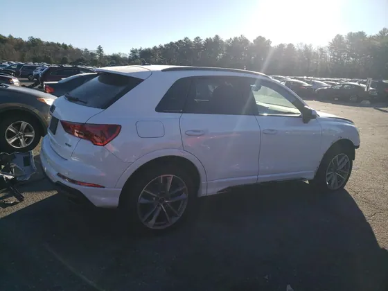 2024 Audi Q3 VIN WA1EECF3XR1030005 - photo 4 of 14