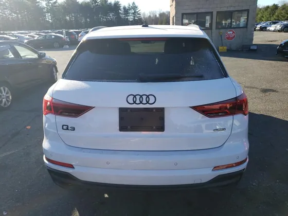2024 Audi Q3 VIN WA1EECF3XR1030005 - photo 9 of 14