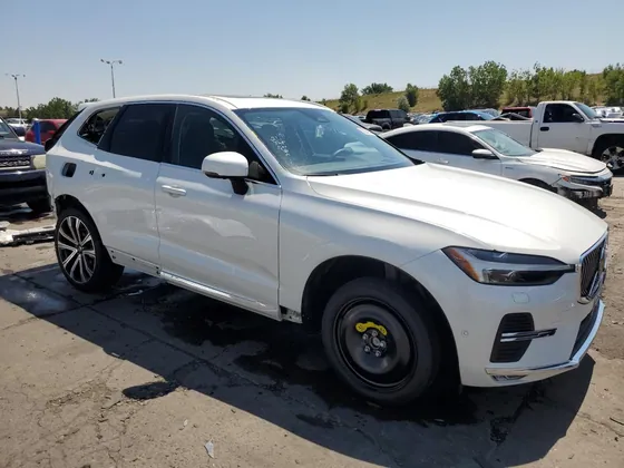 2023 Volvo XC60 VIN YV4L12RA5P1217692 - photo 5 of 14